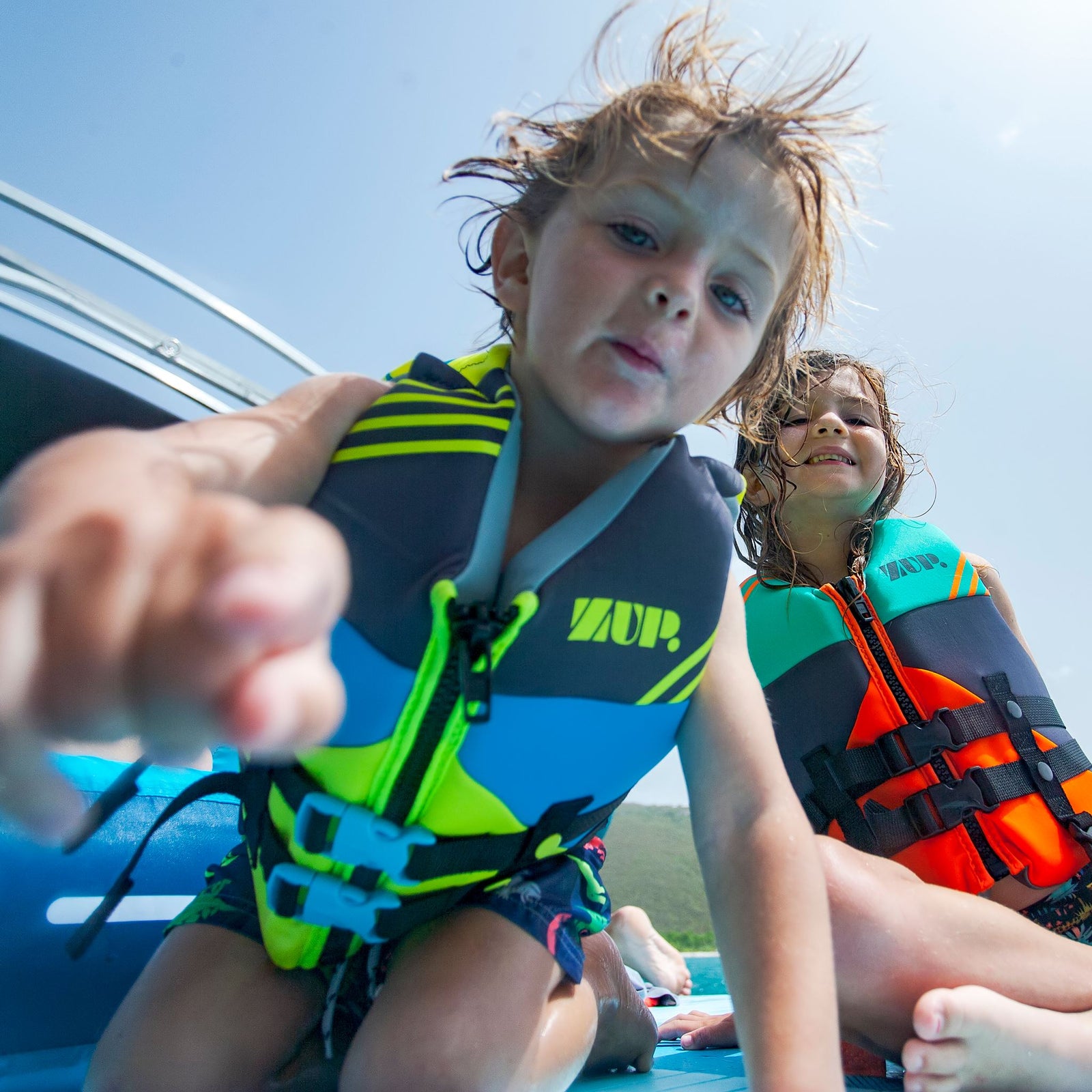 ZUP_2023_WEBSITE_LIFE_JACKET_N
